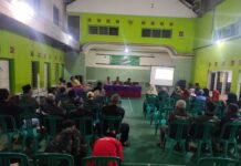 Rapat APBDes 2026 Desa Sampora Berlangsung Kondusif dengan Pengawalan Aparat