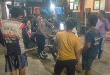 Polsek Ciwaru Laksanakan Patroli Malam, Berikan Himbauan Kamtibmas kepada Warga