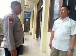 Personel Polsek Ciwaru Sambangi Kantor Desa Lebakherang, Perkuat Sinergitas dengan Aparatur Desa