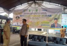 Bhabinkamtibmas Desa Susukan Monitoring Persiapan Gerakan Pangan Murah di Balai Desa Susukan