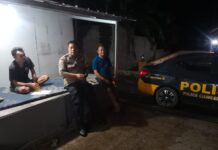 Bhabinkamtibmas Polsek Ciawigebang Gelar Patroli KRYD Malam Hari di Desa Cikubangmulya, Jaga Kondusifitas Ramadhan 1447 H
