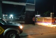 Bhabinkamtibmas Polsek Ciawigebang Patroli KRYD ke SMK Negeri 5 Kuningan Antisipasi Pencurian Selama Ramadhan 1447 H