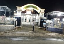 Bhabinkamtibmas Polsek Ciawigebang Laksanakan Pengamanan Shalat Tarawih Bulan Ramadhan 1447 H di Masjid Baiturrahman Desa Ciawilor