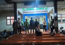 Patroli KRYD Malam Takbiran Idul Fitri 1447 H, Bhabinkamtibmas Polsek Ciawigebang Sampaikan Himbauan Kamtibmas di Salareuma