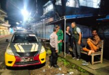 Cipta Kondisi Malam Takbiran Idul Fitri 1447 H, Bhabinkamtibmas Polsek Ciawigebang Gelar Patroli KRYD di Salareuma