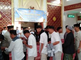 Menjemput Fitrah di Masjid Al-Aman: Kapolres Kuningan Rayakan Idulfitri 1447 H dalam Semangat Transformasi Polri