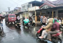 Antisipasi Arus Balik Pasca Idul Fitri 1447 H, Personel Pos PAM Ciawigebang Ops Ketupat Lodaya 2026 Lakukan Pengaturan Lalu Lintas di Persimpangan Alun-Alun Ciawigebang