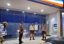 Polsek Cidahu Lakukan Patroli, Sambang Obyek Vital Bank BRI Unit Cidahu