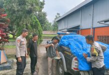 Polsek Ciawigebang Kawal Distribusi Jagung Petani Geresik ke Bulog