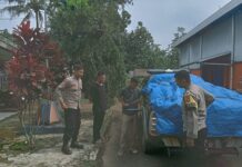 Dukung Ketahanan Pangan, Polsek Ciawigebang Polres Kuningan Fasilitasi Penjualan Jagung Petani Desa Geresik ke Bulog