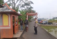 Piket Polsek Kramatmulya Laksanakan Patroli Siang Jaga Keamanan di Wilayah Hukum Polsek Kramatmulya Sambangi Objek Wisata Sawah Lope Desa Cikaso