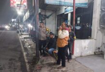 Polsek Kramatmulya Laksanakan Patroli Malam Hari Jaga Harkamtibmas di Sekitaran Pangkalan Ojeg Pangkalan Pasar Kramatmulya