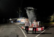 Menjaga Nadi Perbatasan, Jejak Langkah Polsek Mandirancan di Simpang Tugu Macan Dini Hari