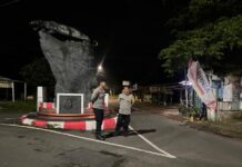 Patroli Blue Light Tembus Perbatasan, Polsek Mandirancan Amankan Simpang Tugu Macan dari Aksi Pekat