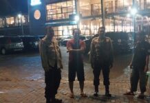 Patroli Malam Hari Polsek Kramatmulya Jaga Harkamtibmas di Wilayah Hukum Sambangi Café D’jons Desa Cilaja