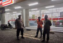 sosialisasi call centre polri, Bhabinkamtibmas polsek cigugur patroli dialogis monitoring alfamart Cipari