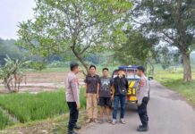 Polsek Ciwaru Laksanakan Patroli dan Berikan Himbauan Kamtibmas kepada Pemuda