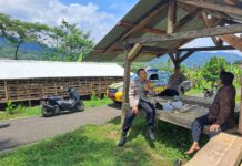 Polsek Ciwaru Laksanakan Sambang Warga, Bripka Yadi Rustandi S.H Sampaikan Himbauan Kamtibmas