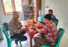 Bhabinkamtibmas Desa Sukaraja Polsek Ciawigebang Intensifkan Sambang Kamtibmas ke Perangkat Desa Demi Situasi Kondusif