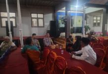 Jaga Kamtibmas, Bhabinkamtibmas Polsek Ciawigebang Laksanakan Patroli KRYD Sambangi Warga Desa Salareuma Jelang Acara Halal Bihalal Jamaah Haji