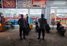 Bangun Kedekatan Emosional, Bhabinkamtibmas Polsek Mandirancan Ajak Warga Desa Cirea Proaktif Jaga Kamtibmas