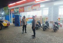 Aipda Budy dan Aipda Teguh Siaga Malam, Bentengi Desa Nanggela dari Ancaman Pencurian dan Gangguan Kamtibmas
