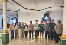 Kapolsek Pancalang Ipda Lukman Hakim Pimpin Patroli KRYD Malam Hari dengan Strong Point dan Sambang Warga, Antisipasi Tawuran, Geng Motor hingga Kejahatan C-3