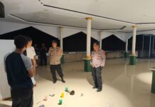 Kapolsek Pancalang Pimpin Patroli KRYD Malam Hari dengan Strong Point dan Sambang Warga, Antisipasi Tawuran, Geng Motor hingga Kejahatan C-3 di Wilayah Hukum Pancalang