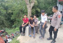 Polsek Kramatmulya Melaksanakan Patroli Siang di Wilayah Hukum Polsek Kramatmulya Sambangi Warga Desa Pajambon