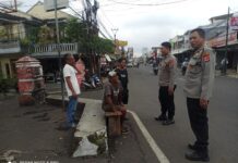 Cegah Curanmor, Polsek Cilimus Lakukan Patroli Dialogis Siang Hari