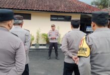 Polsek Cilimus Gelar Apel Pengamanan Nobar Persib Bandung Kontra Persijap Jepara