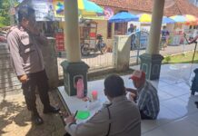 Personel Polsek Ciwaru Laksanakan Sambang dan Dialog Kamtibmas Bersama Warga