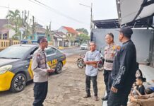 Polsek Cidahu Lakukan Patroli Dialogis, Sampaikan Himbauan Kamtibmas kepada Warga