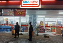 Bangun Ketahanan Wilayah Mandiri, Polsek Mandirancan Optimalkan Patroli Mobile Sambang Retail
