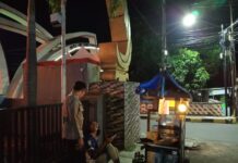 PATROLI MALAM POLSEK LURAGUNG DAMBANGI WARGA DI DESA LURAGUNGTONGGOH