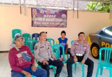 NOBAR PIALA DUNIA 2026 DI MAPOLSEK CILIMUS WUJUDKAN KEDEKATAN POLRI DAN WARGA