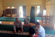 Aiptu Aris Sunandar Laksanakan Sambang Kamtibmas dan Silaturahmi dengan Tokoh Masyarakat di Wilayah Hukum Polsek Ciwaru