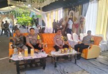 Bhabinkamtibmas Polsek Ciawigebang Amankan Hiburan Organ Dangdut di Desa Kapandayan