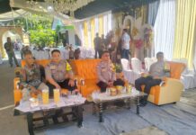 Bhabinkamtibmas Polsek Ciawigebang Hadir Berikan Pengamanan pada Hajatan Warga Desa Kapandayan