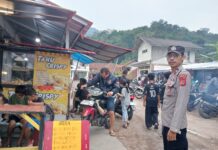 CEGAH GANGGUAN KAMTIBMAS DAN C3, POLSEK SUBANG LAKUKAN PATROLI KRYD DIALOGIS.