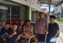 CEGAH GANGGUAN KAMTIBMAS, POLSEK SUBANG LAKUKAN PATROLI DIALOGIS.
