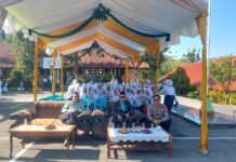 BHABINKAMTIBMAS POLSEK LURAGUNG HADIRI ACARA PELEPASAN SISWA SMPN 1 CIMAHI