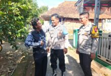 Bhabinkamtibmas Polsek Ciwaru Pererat Kemitraan dengan Warga Melalui Sambang Kamtibmas