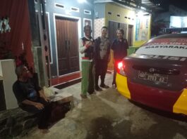 Patroli KRYD Malam Hari, Bhabinkamtibmas Polsek Ciawigebang Ajak Warga Muncangela Tingkatkan Kewaspadaan
