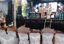 Ciptakan Situasi Kondusif, Bhabinkamtibmas Polsek Ciawigebang Amankan Hiburan Organ Dangdut di Desa Pamulihan