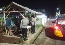 Patroli KRYD Malam Hari, Personel Polsek Ciawigebang Sambangi Warga Desa Cijagamulya