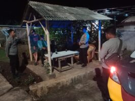 Cipta Kondisi Kamtibmas, Personel Polsek Ciawigebang Intensifkan Patroli Malam Hari di Desa Cijagamulya