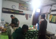 BHABINKAMTIBMAS DESA TANGKOLO, SAMBANGI WARGA SAAT PATROLI KRYD.