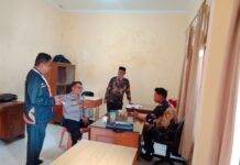 Bhabinkamtibmas Desa Kadurama Jalin Sinergitas dengan Perangkat Desa Jelang Hari Bhayangkara ke-80