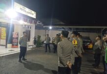 POLSEK ZONA 3 LAKSANAKAN APEL GABUNGAN, WUJUD NYATA SINERGITAS WILAYAH JAGA KAMTIBMAS.